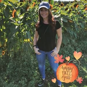 Meet your Posher, Gina